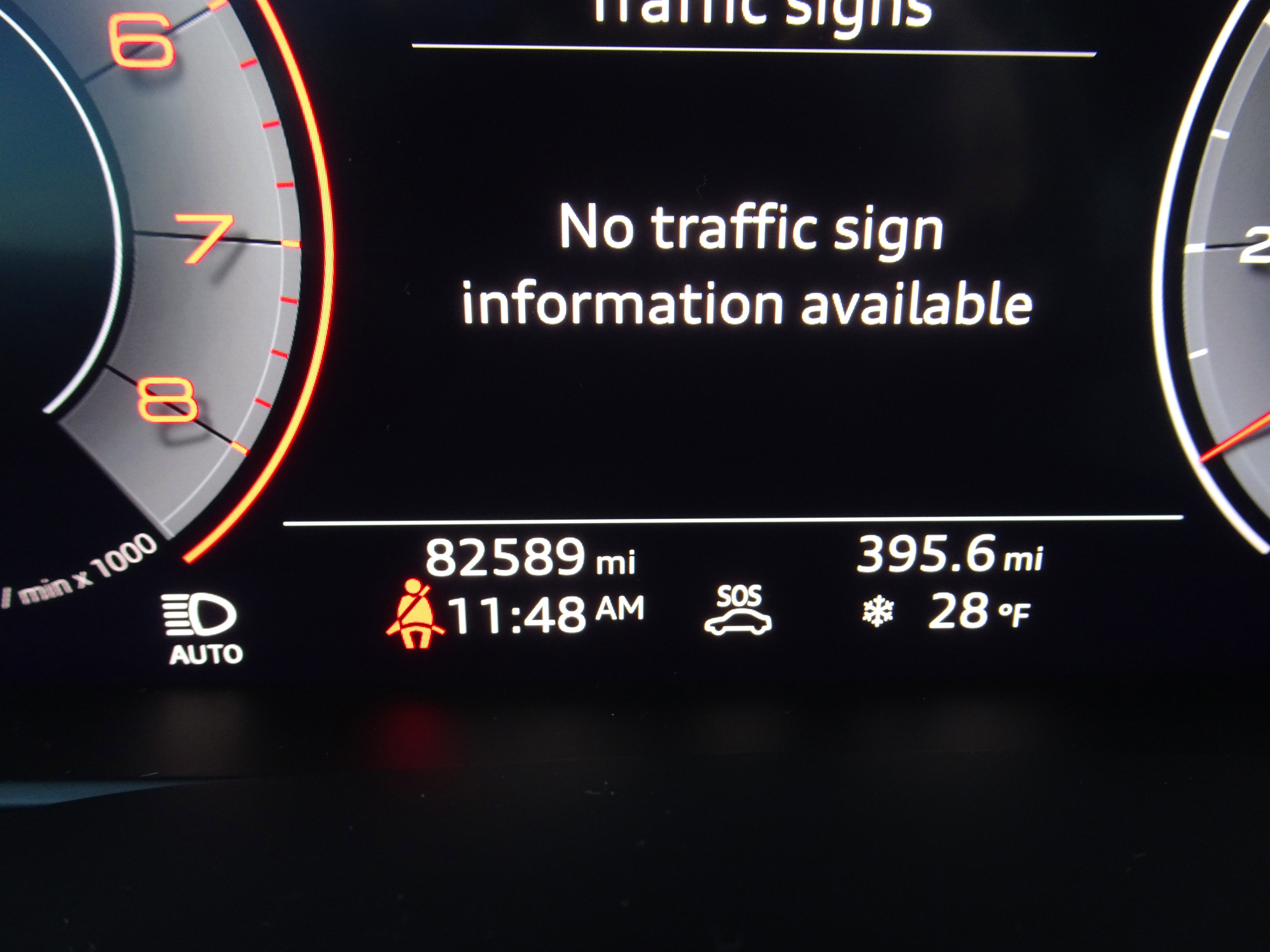 Used 2019 Audi Q8 Premium Plus w/ Premium Plus image 23