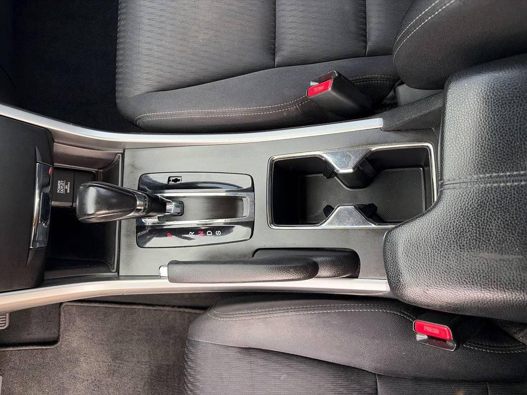 Used 2014 Honda Accord Sport image 24