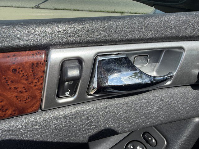 Used 2006 Chrysler Pacifica Touring FWD image 15