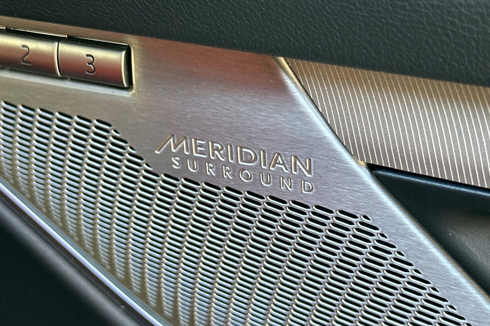 Used 2025 Jaguar F-PACE R-Dynamic S image 20