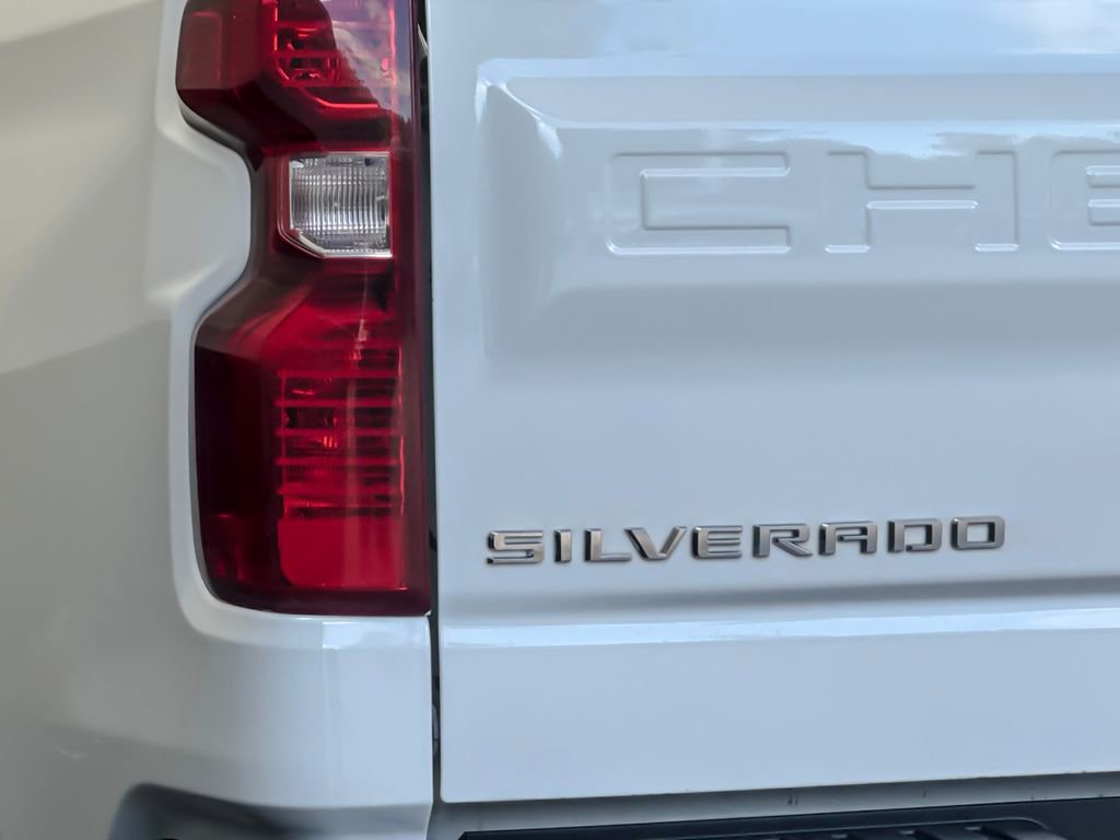 Used 2021 Chevrolet Silverado 1500 W/T w/ WT Value Package AWD/4WD image 23