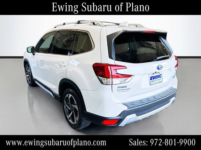 Used 2023 Subaru Forester Touring AWD/4WD image 5