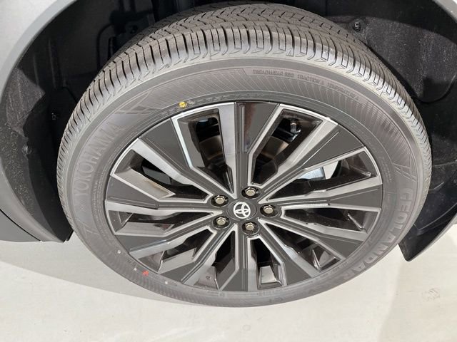 New 2026 Toyota C-HR image 7