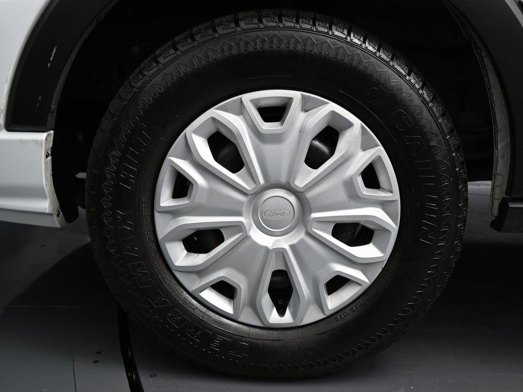 Used 2023 Ford Transit 350 XLT image 9