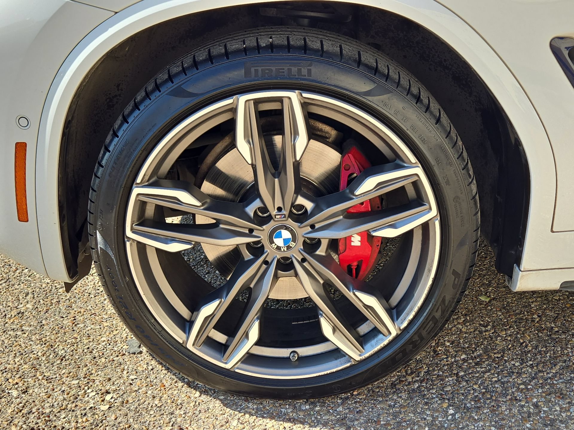 Used 2021 BMW X4 M40i w/ Executive Package AWD/4WD image 11