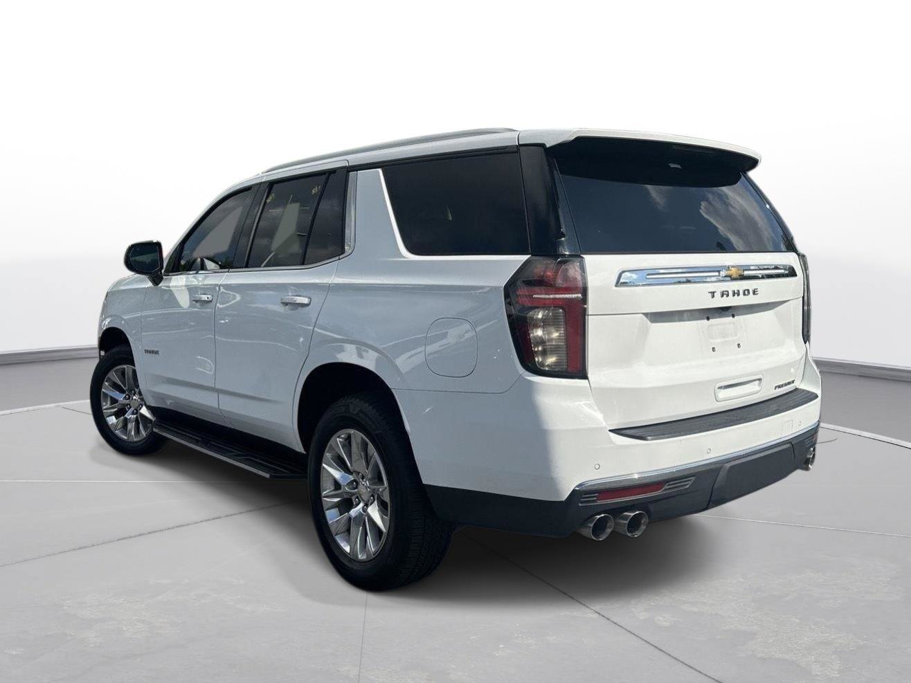 Used 2023 Chevrolet Tahoe Premier RWD image 8