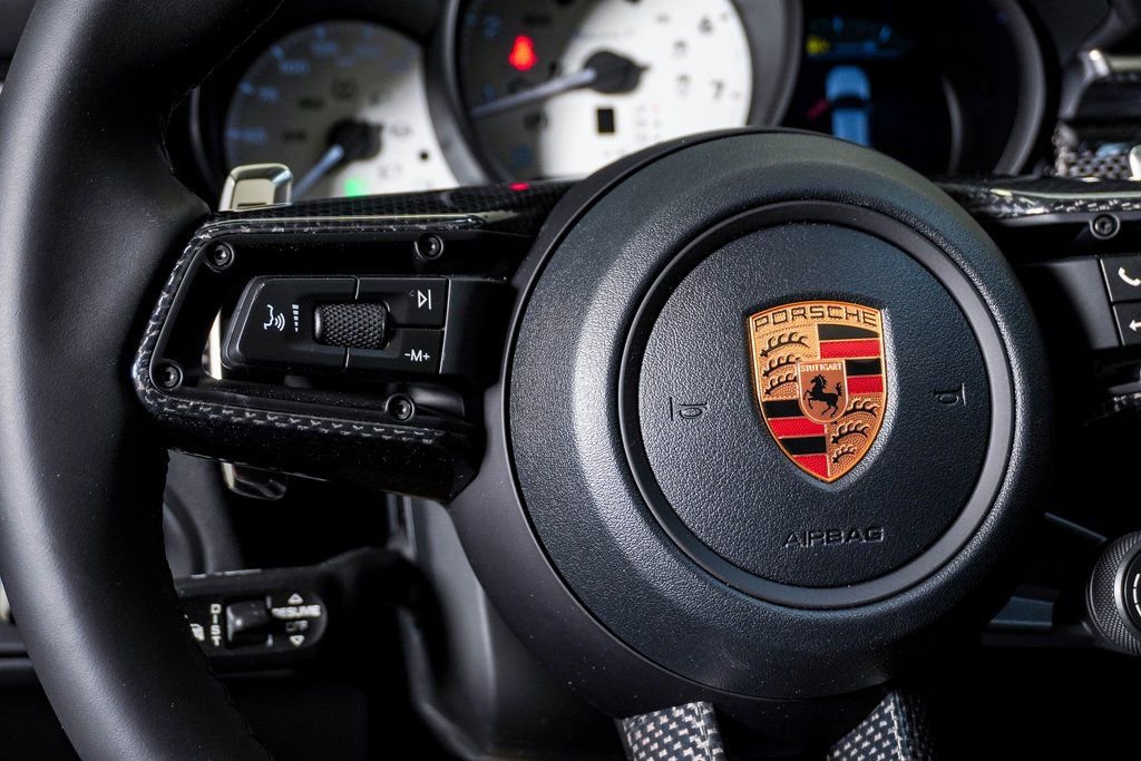 New 2026 Porsche Macan Turbo image 20