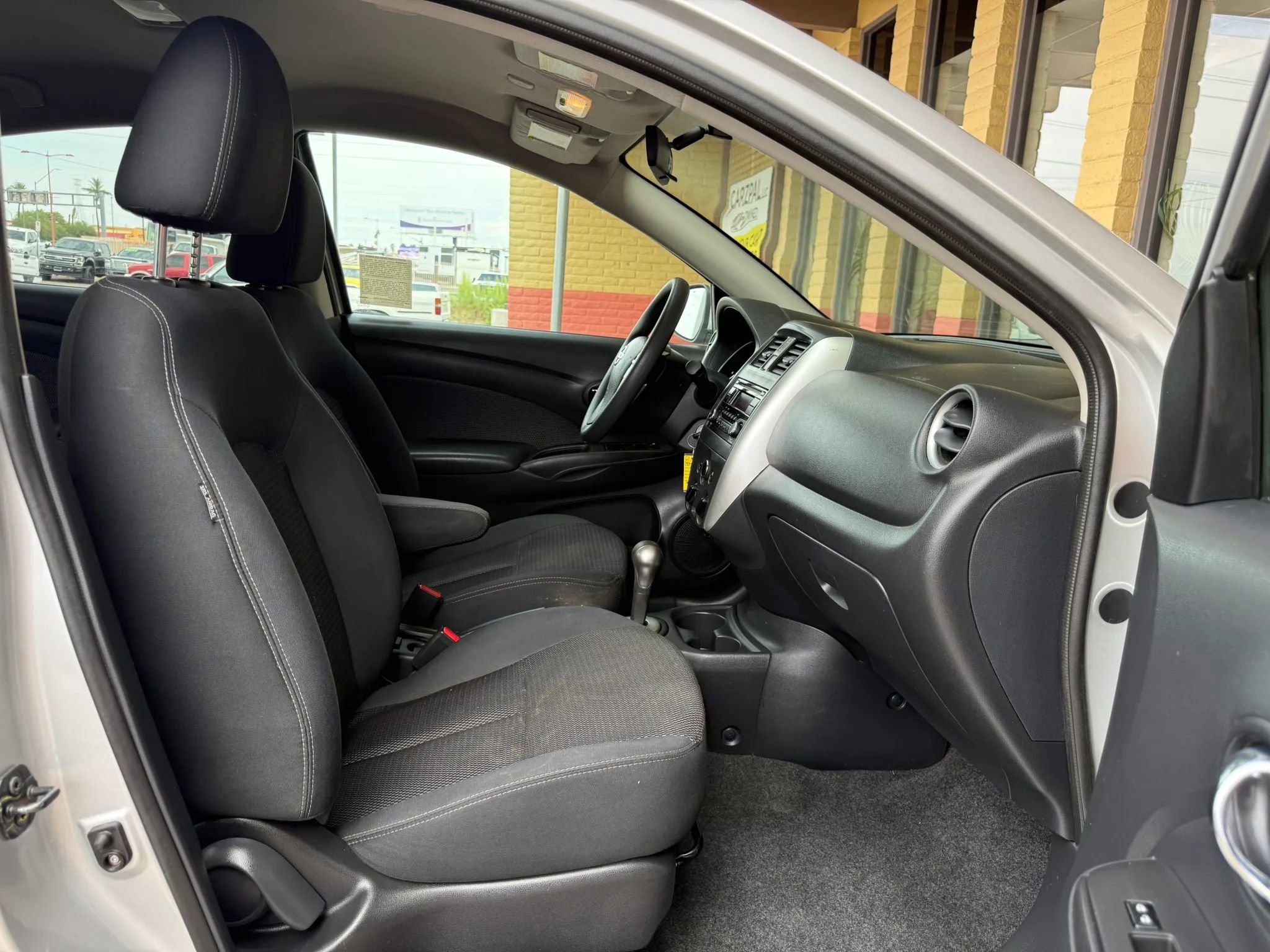 Used 2015 Nissan Versa SV image 24