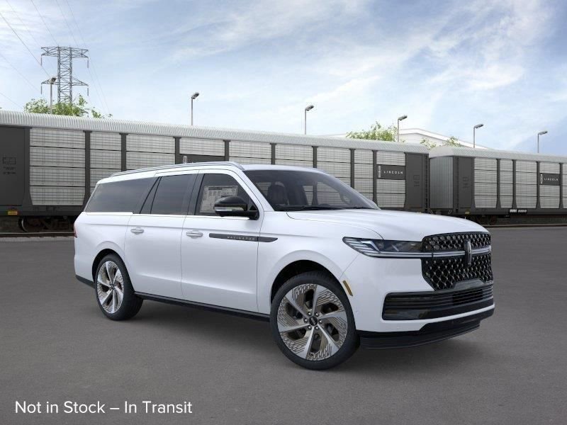 New 2026 Lincoln Navigator L Black Label AWD/4WD image 7