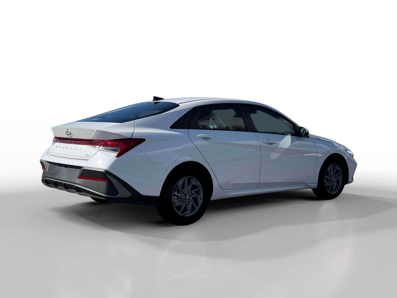 New 2026 Hyundai Elantra Hybrid FWD image 8