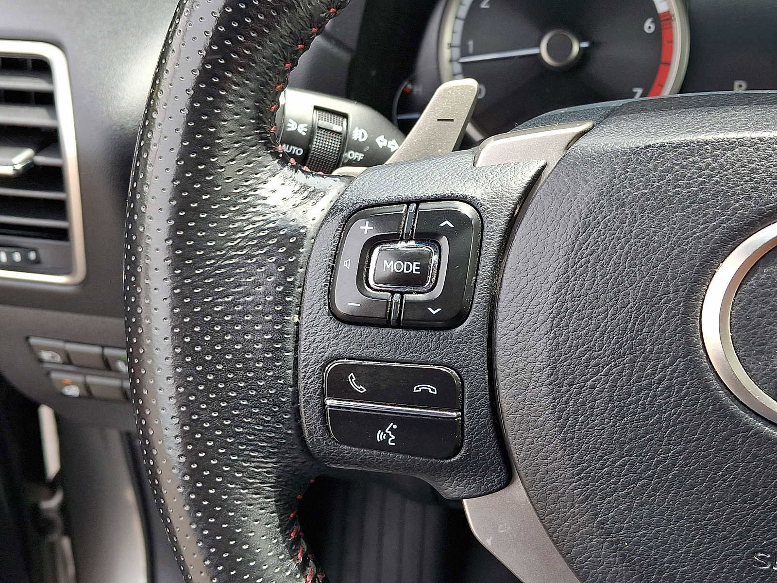 Used 2018 Lexus NX 300 F Sport w/ F Sport Comfort Package AWD/4WD image 21