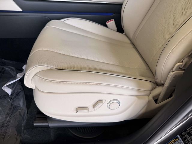 Used 2026 Genesis GV80 2.5T Advanced image 3