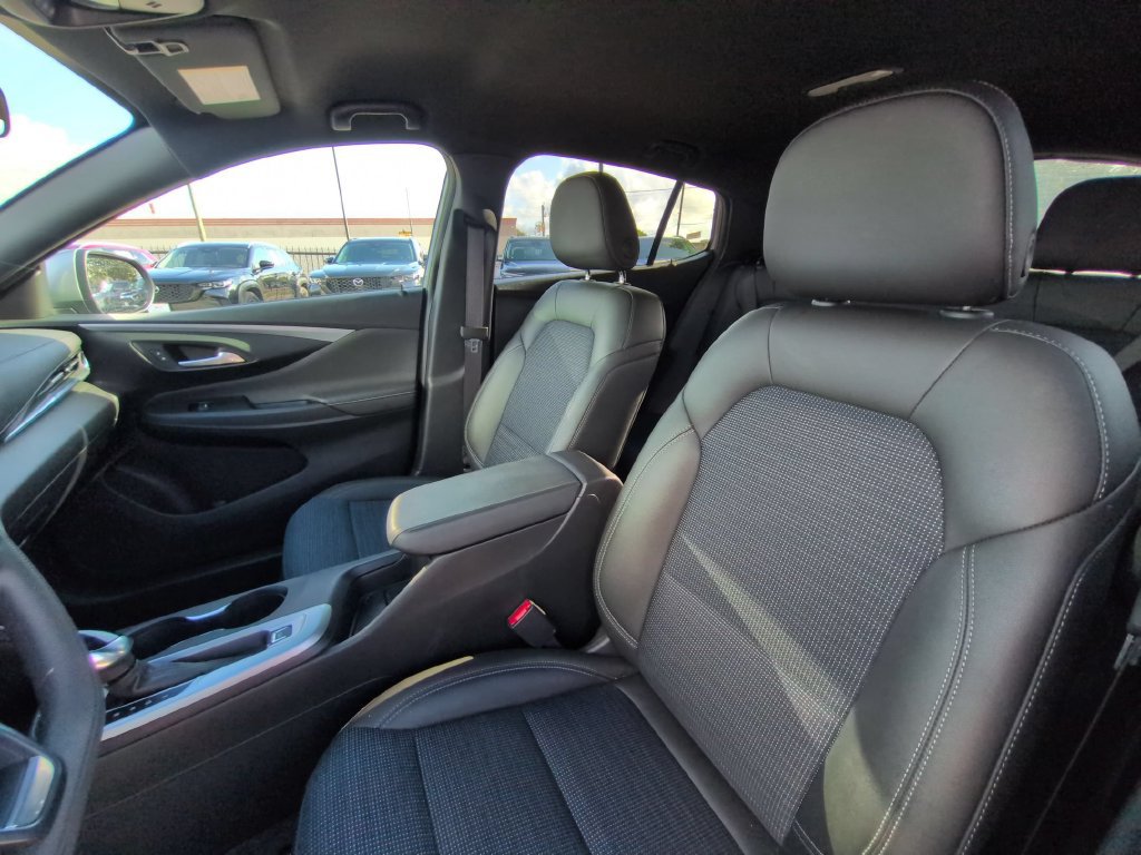 Used 2026 Buick Envista Preferred FWD image 24