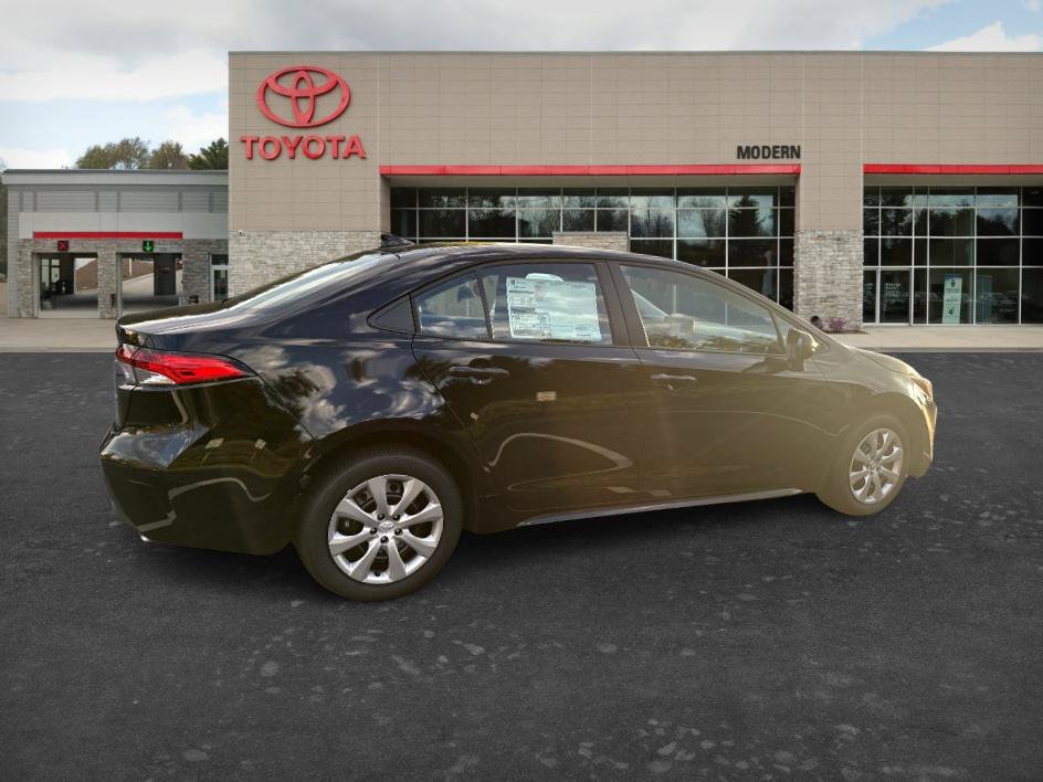 New 2027 Toyota Corolla LE FWD image 6
