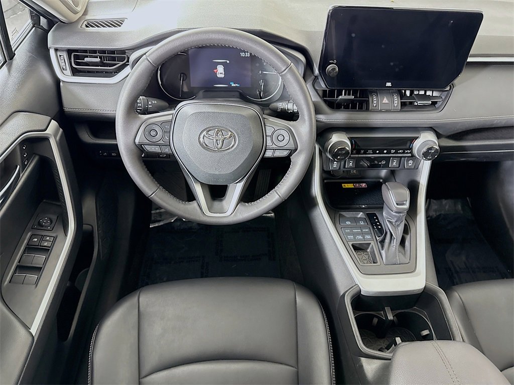 Certified 2023 Toyota RAV4 XLE Premium image 4