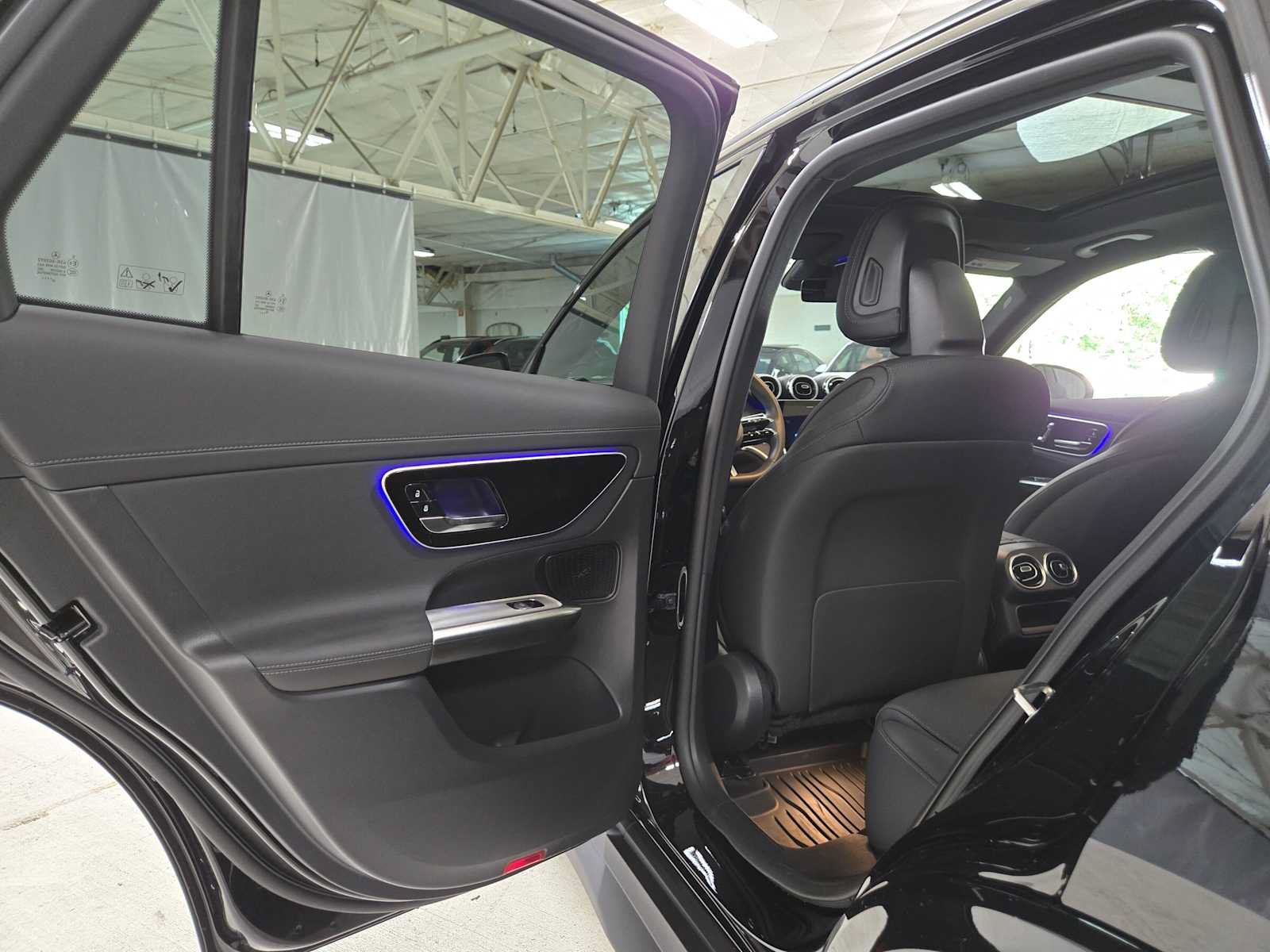 Used 2026 Mercedes-Benz GLC 300 4MATIC image 15