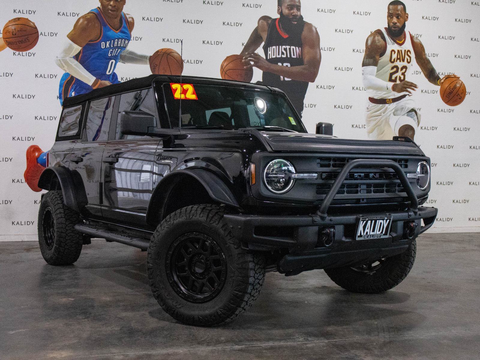Used 2022 Ford Bronco 4-Door AWD/4WD image 2