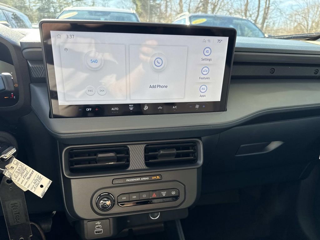 New 2026 Ford Maverick XL image 8