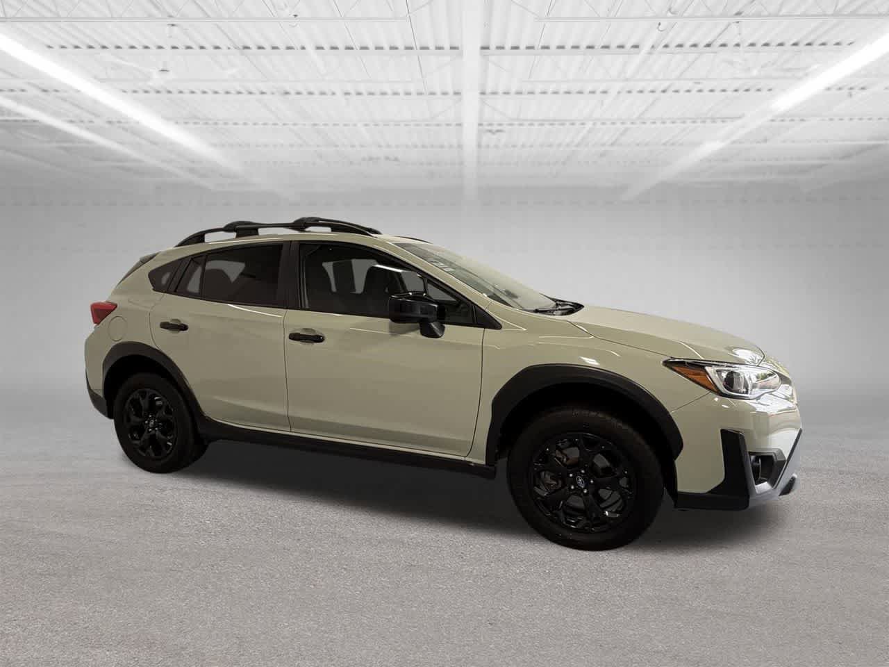 Used 2023 Subaru Crosstrek 2.0i Premium w/ Special Edition AWD/4WD image 6
