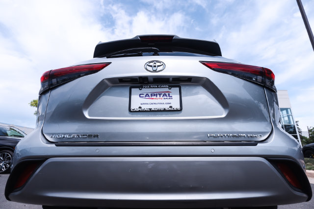 Used 2020 Toyota Highlander Platinum AWD/4WD image 15