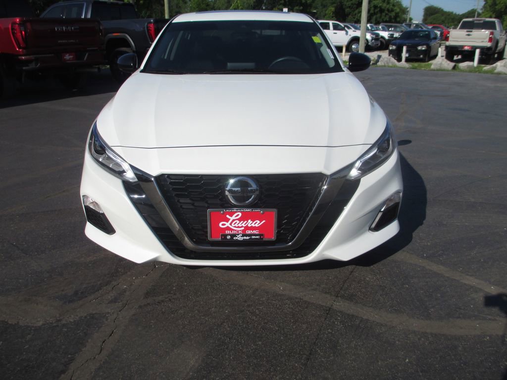 Used 2021 Nissan Altima 2.0 SR FWD image 12