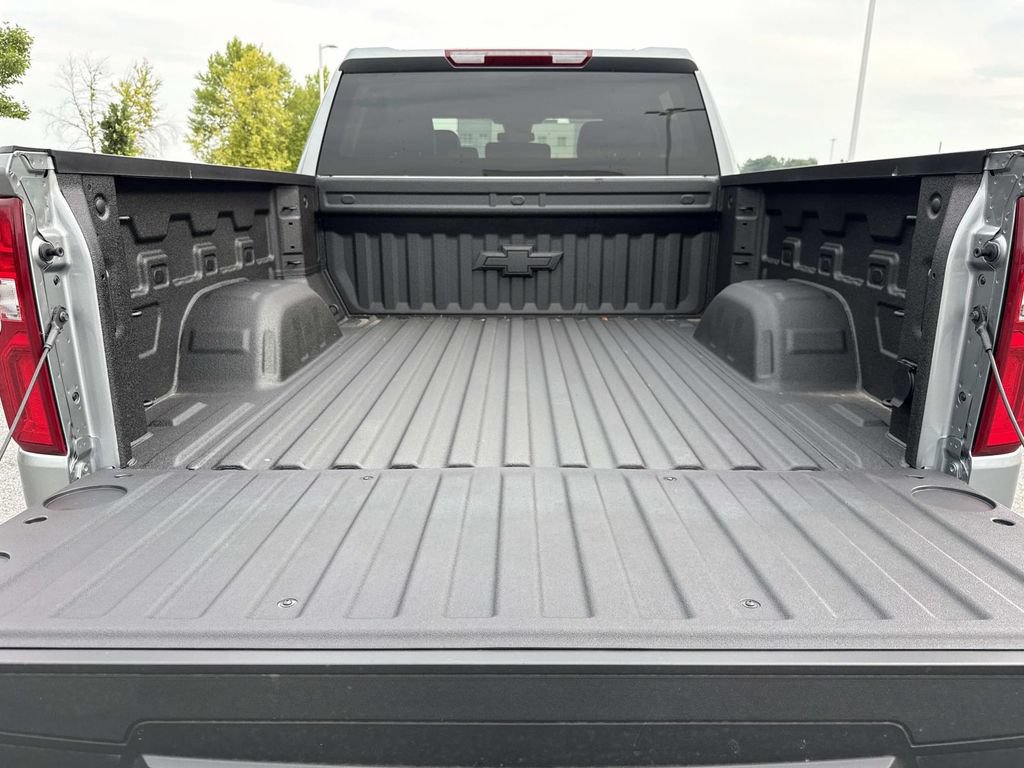 New 2026 Chevrolet Silverado 1500 RST w/ Protection Package AWD/4WD image 11