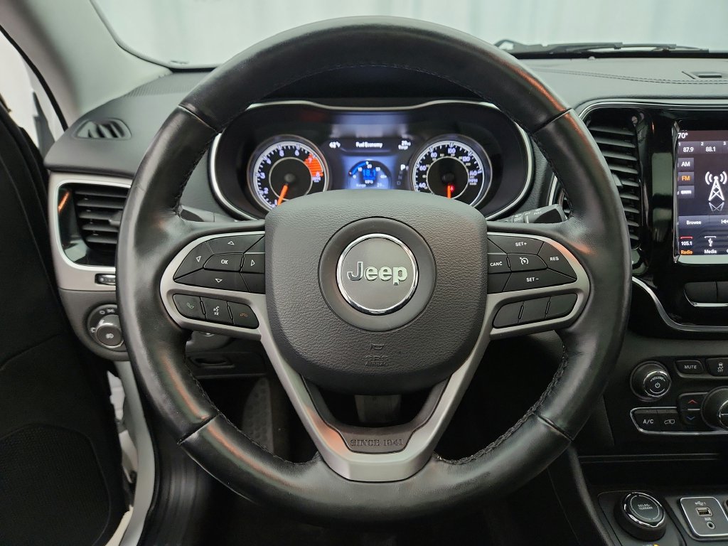Used 2019 Jeep Cherokee Limited AWD/4WD image 15