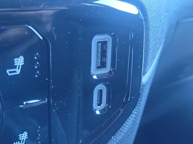 New 2026 Chevrolet Silverado 1500 LT w/ Convenience Package II AWD/4WD image 14