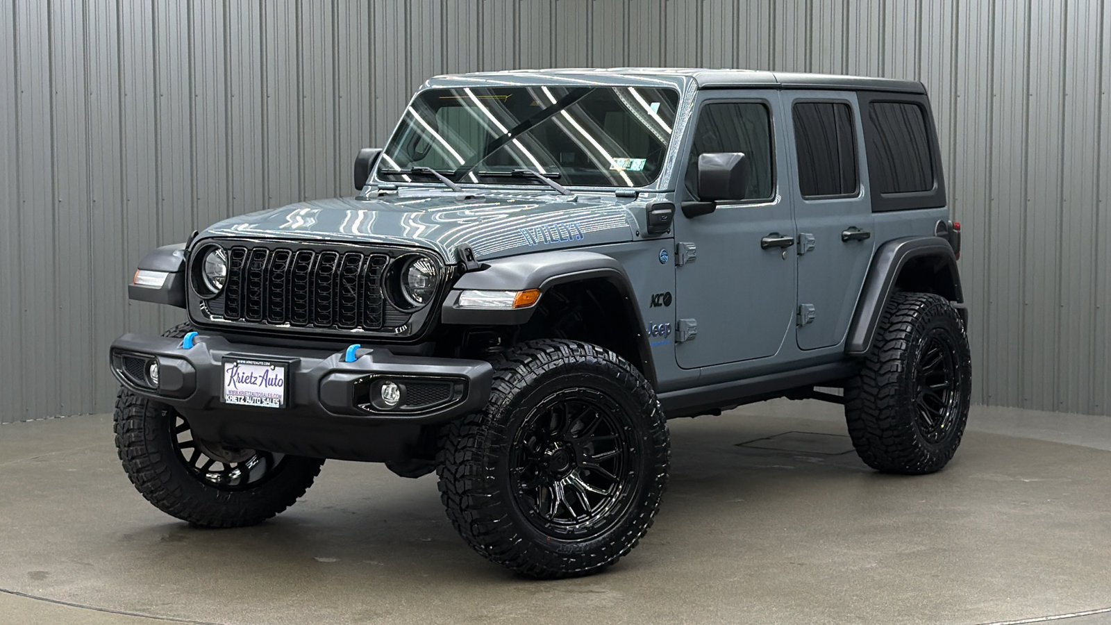 Used 2024 Jeep Wrangler Unlimited AWD/4WD image 1