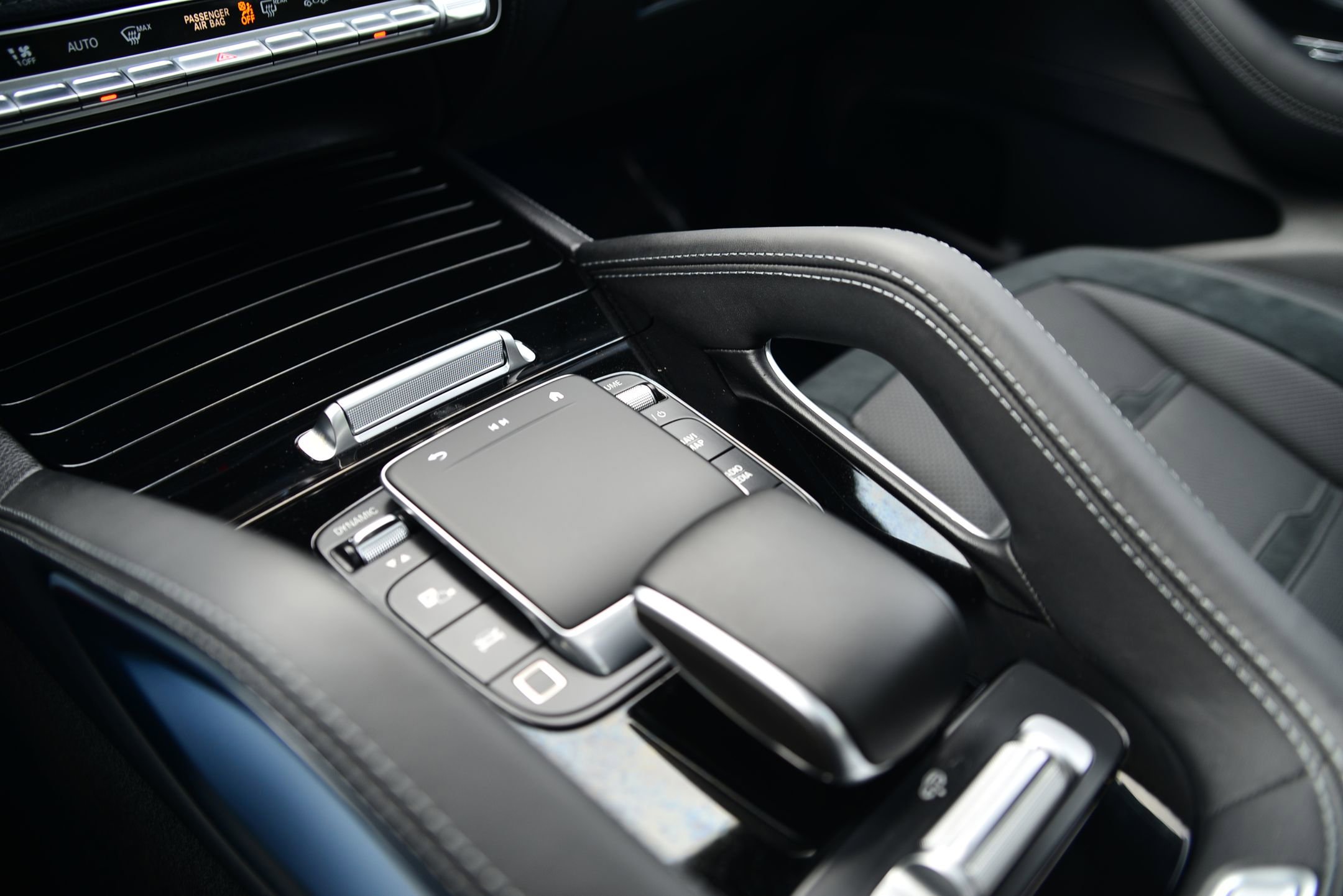 Used 2025 Mercedes-Benz GLE 53 AMG 4MATIC image 17