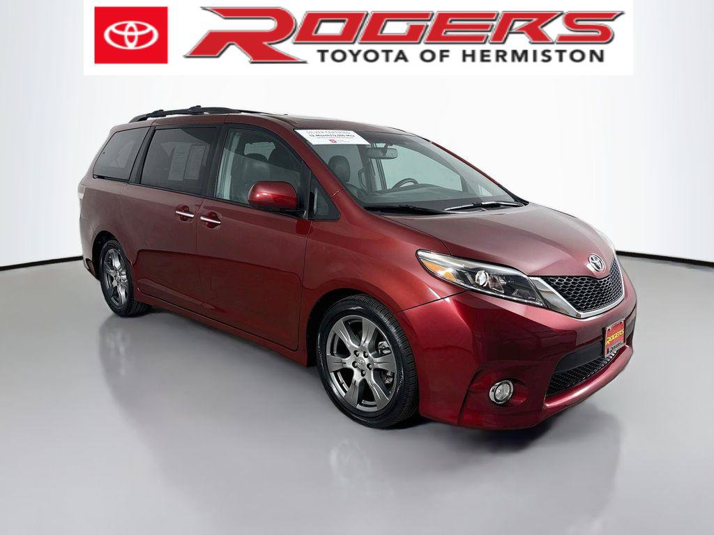 Certified 2017 Toyota Sienna SE Premium FWD image 1