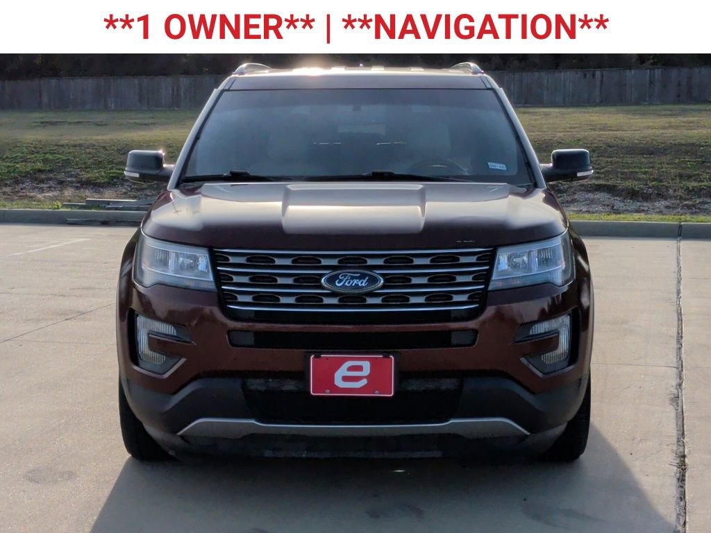 Used 2016 Ford Explorer XLT w/ Equipment Group 202A image 2