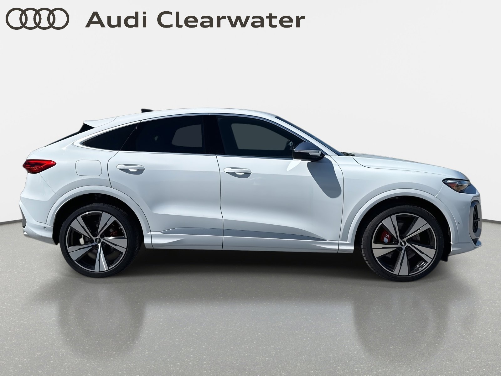 New 2025 Audi SQ5 Premium Plus AWD/4WD image 6