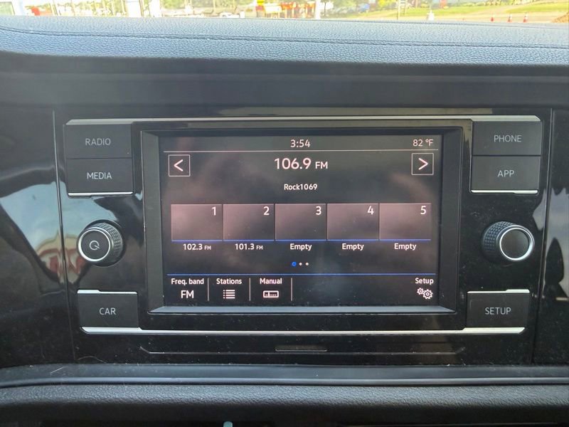 Used 2019 Volkswagen Jetta SE FWD image 10
