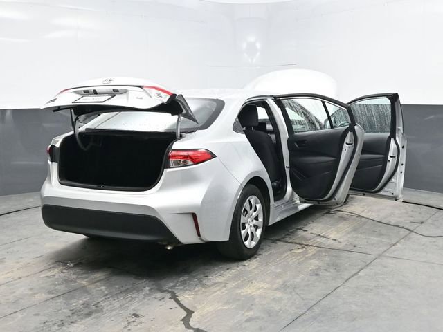 Used 2023 Toyota Corolla LE FWD image 47