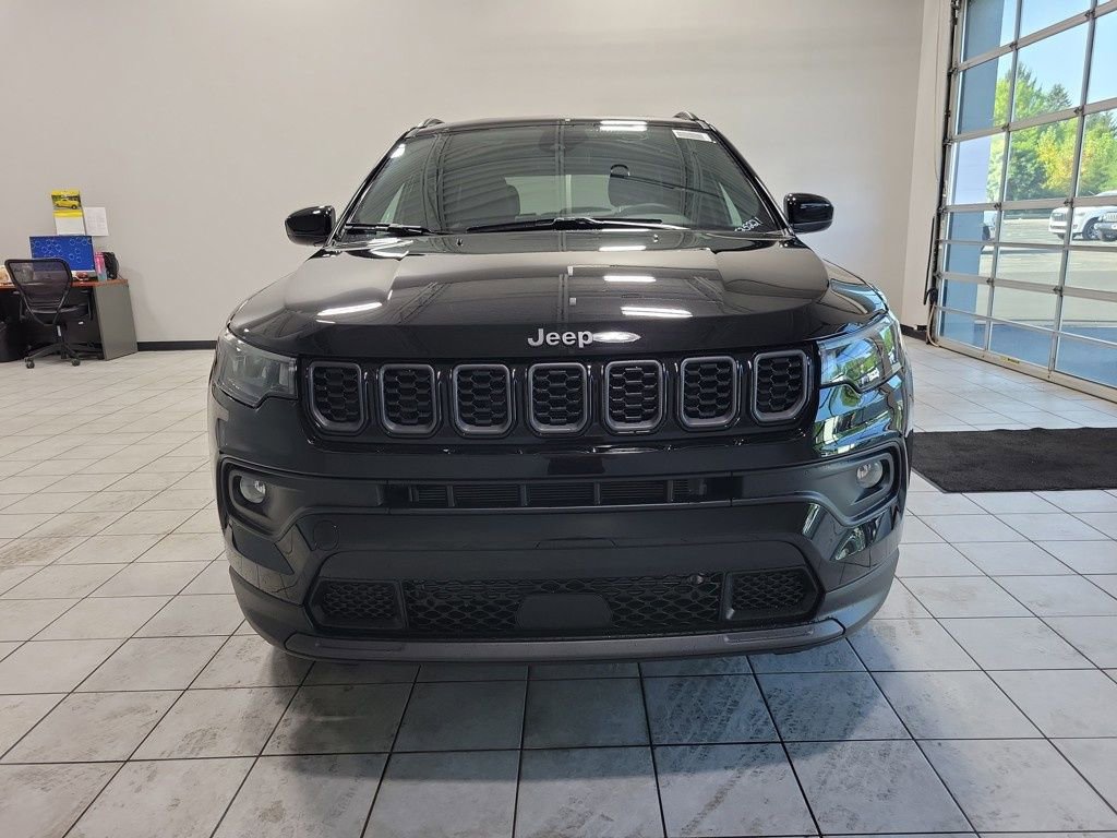 New 2025 Jeep Compass Latitude w/ Sun & Sound Group image 2