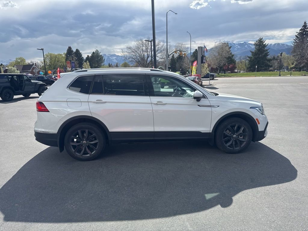 Used 2023 Volkswagen Tiguan SE FWD image 6