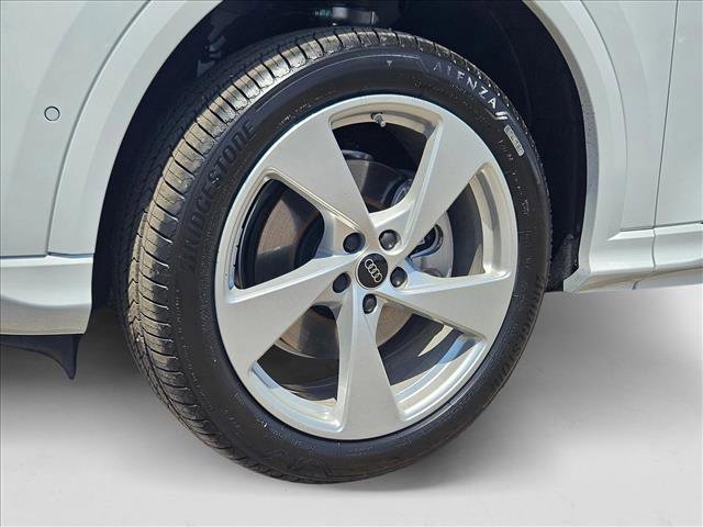 New 2025 Audi Q5 Premium Plus image 10