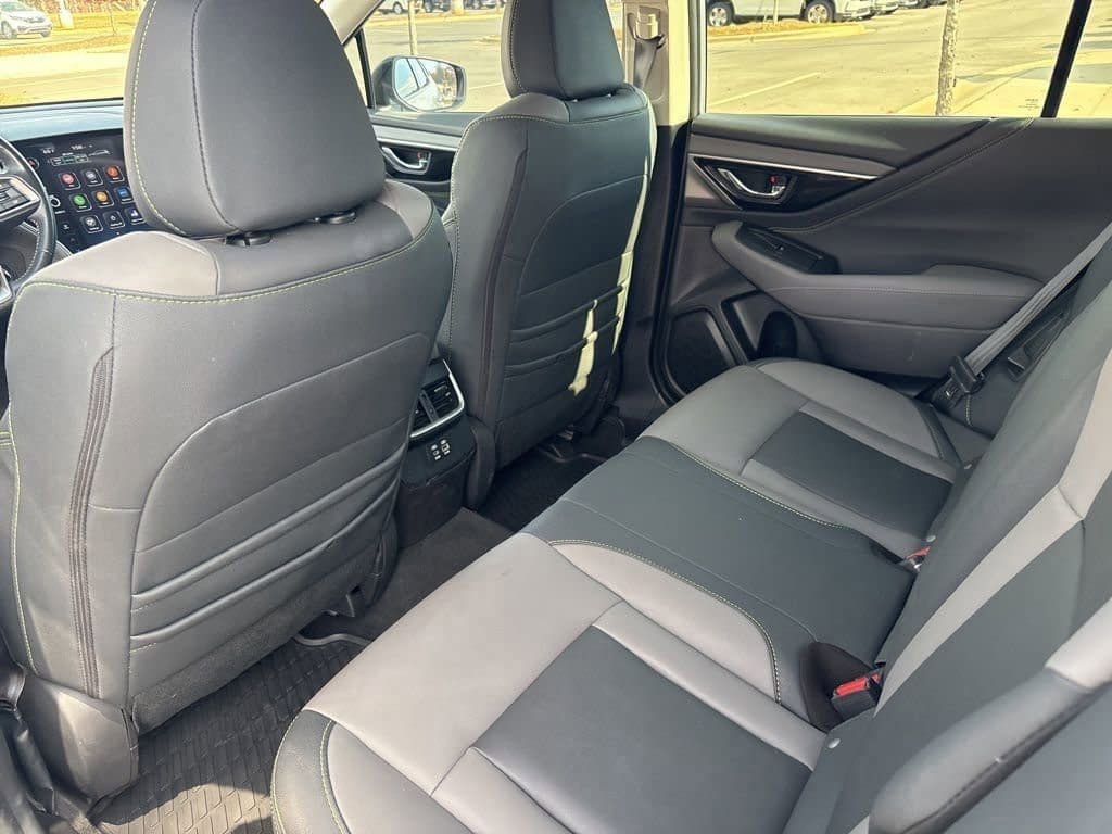 Used 2023 Subaru Outback Onyx Edition image 16
