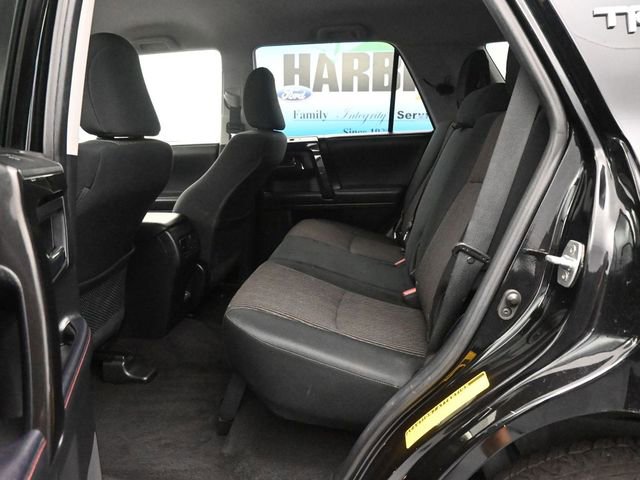 Used 2024 Toyota 4Runner TRD Off-Road image 9