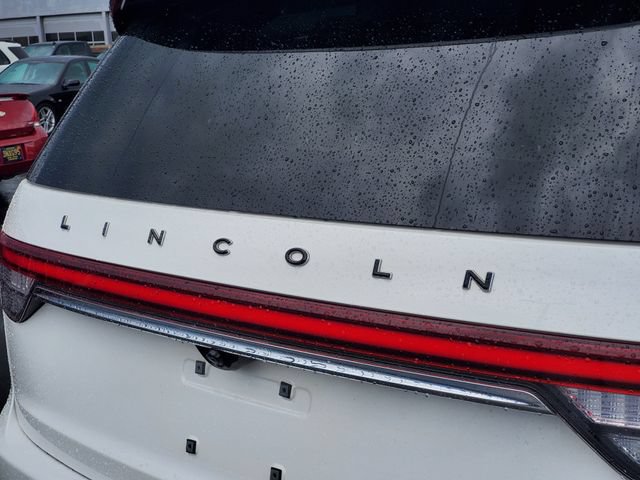 Used 2023 Lincoln Aviator Black Label w/ Dynamic Handling Package AWD/4WD image 30