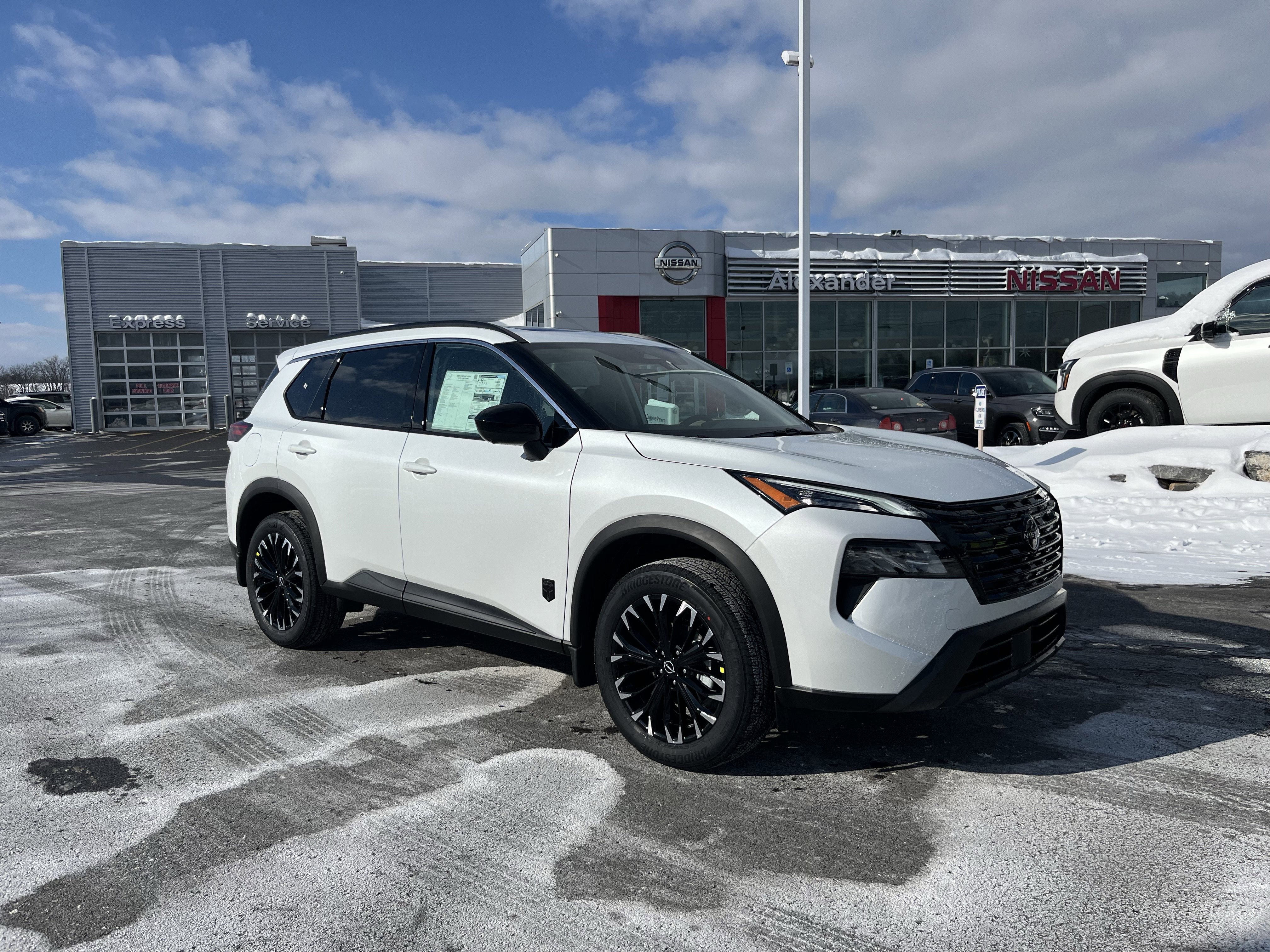 New 2026 Nissan Rogue SV