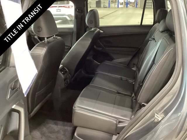 Used 2021 Volkswagen Tiguan SE R-Line AWD/4WD image 12