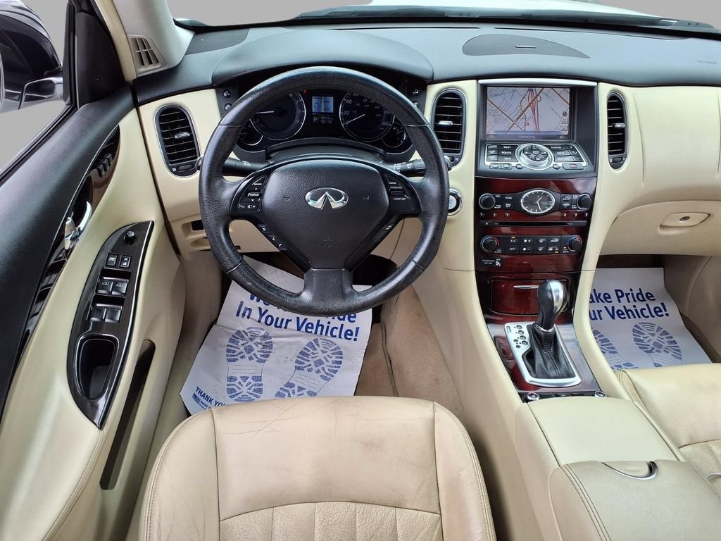 Used 2016 INFINITI QX50 AWD w/ Premium Plus Package image 4