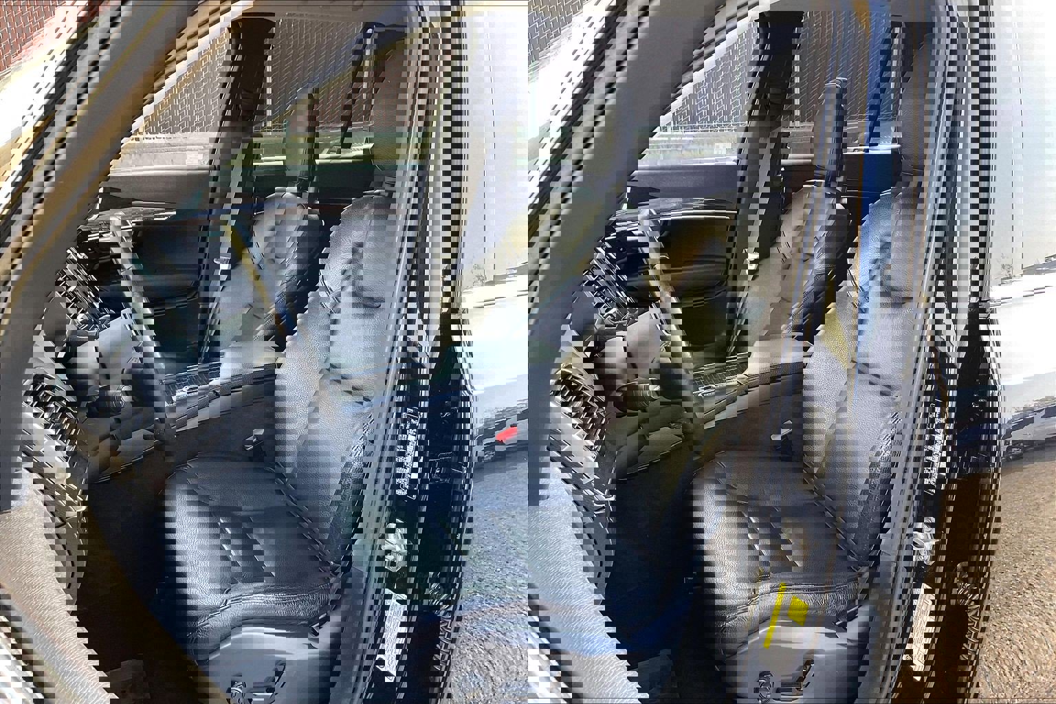 Used 2018 Volvo XC90 T6 Momentum w/ Convenience Package image 24