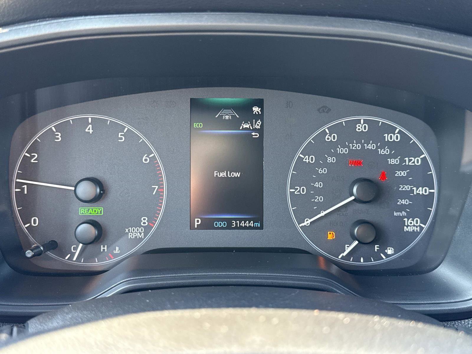 Used 2024 Toyota Corolla Cross SE image 12