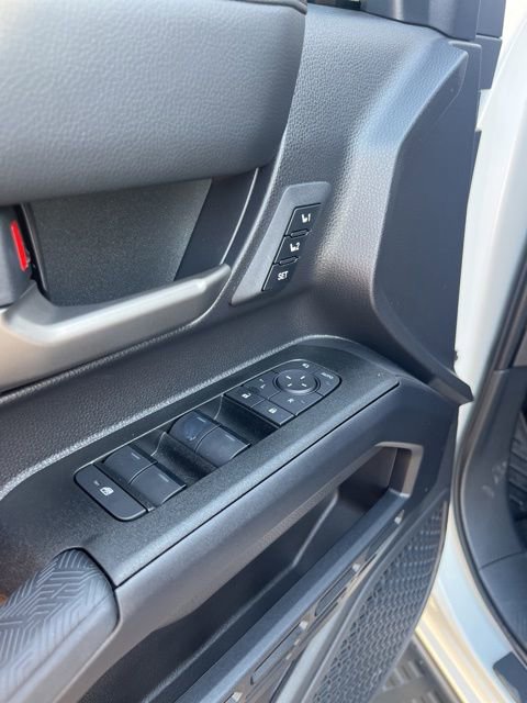 Used 2025 Toyota 4Runner Limited image 14