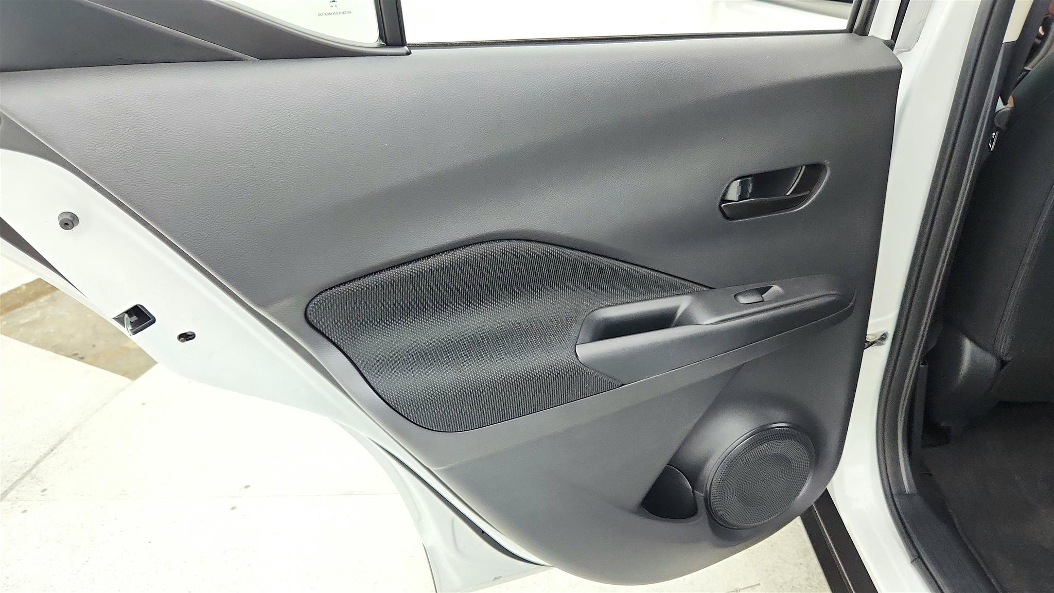 Used 2025 Nissan Kicks Play S FWD image 40