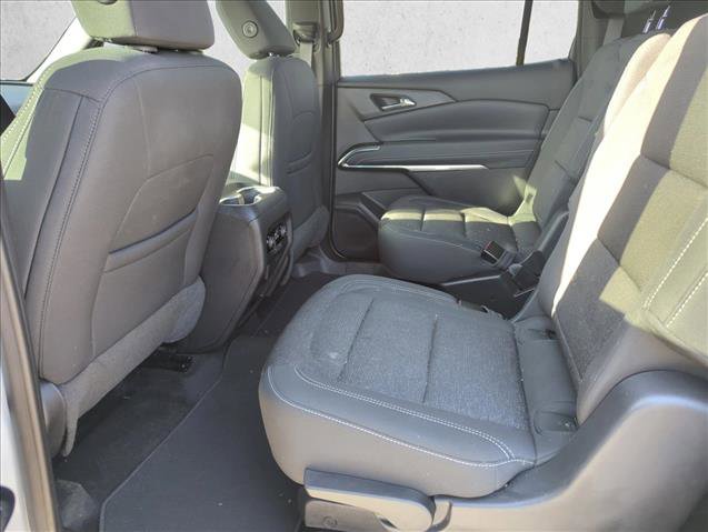 Used 2024 Chevrolet Traverse LT FWD image 21