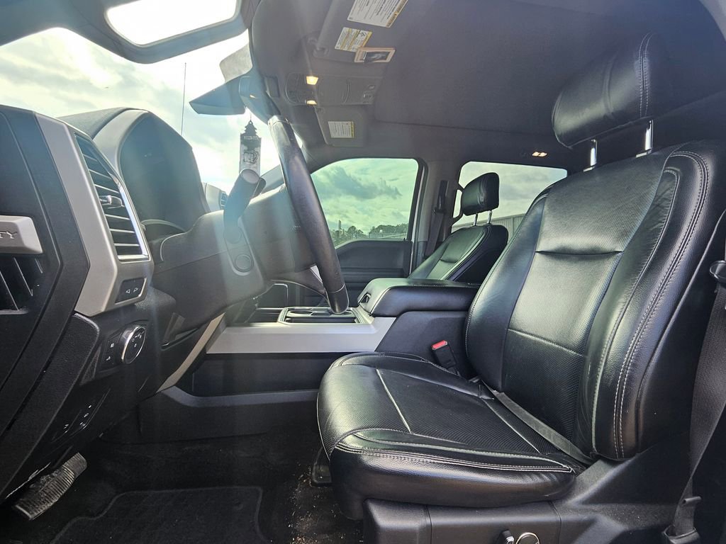 Used 2017 Ford F250 Lariat w/ Lariat Ultimate Package image 11